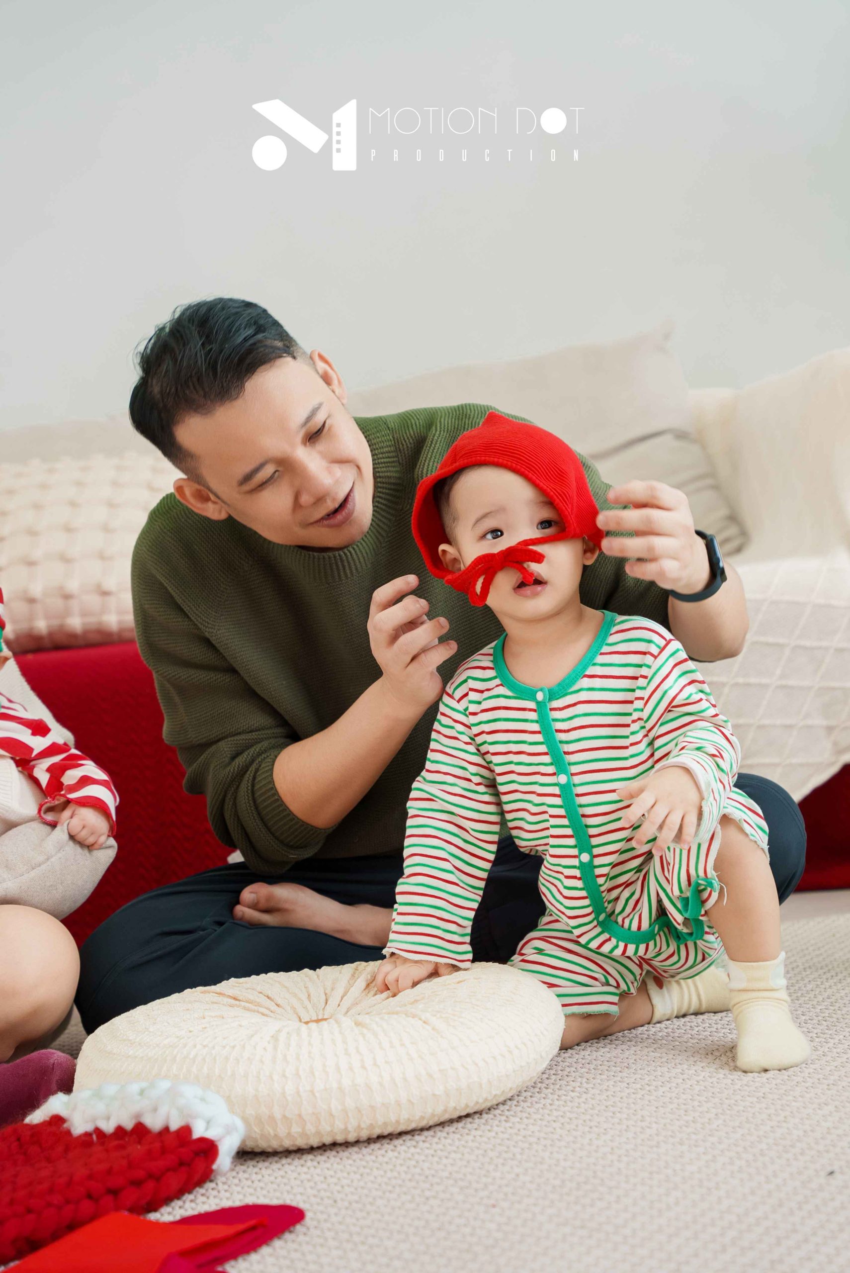 J&C Christmas (12)_1_11zon