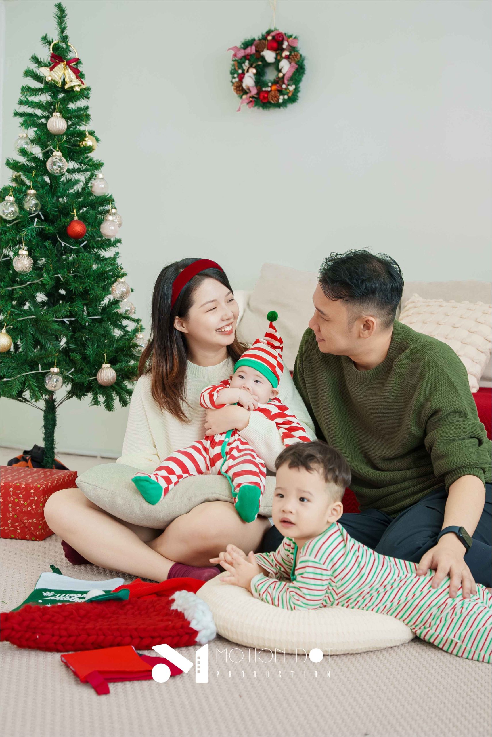 J&C Christmas (1)_5_11zon